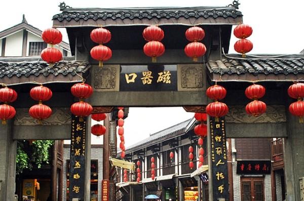 大四女生因受处分自杀,学校给的处分是否合理,你如何看待?