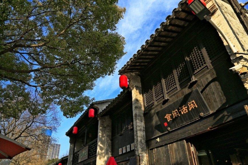 电影跟现实的区别？游戏画面